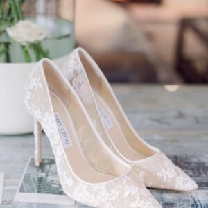 Dentelle romantique signée Jimmy Choo